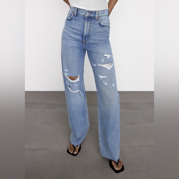 Zara Denim - Zara ZW 90s Full Length Medium Wash High Rise Ripped Distressed Jeans Size 6